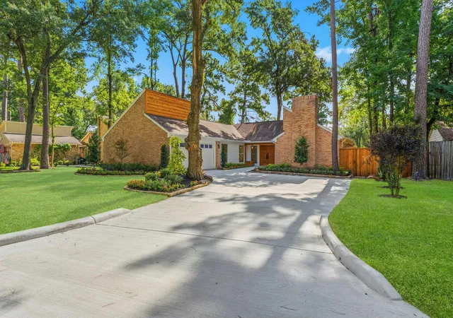 Photo 1 of Single family home for sale at 76 Woodhaven Wood Dr, Spring, TX 77380 | MLS# 19101984 | Listing updated on 2026-09-06