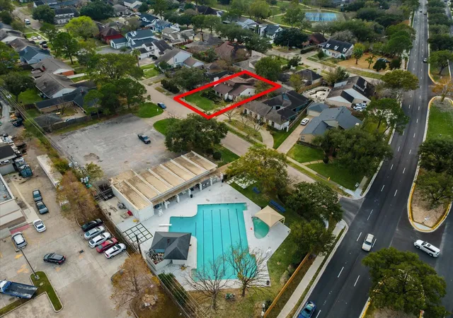 35th image of 3210 Freshmeadows Dr, Houston, TX 77063 | MLS# 27656483