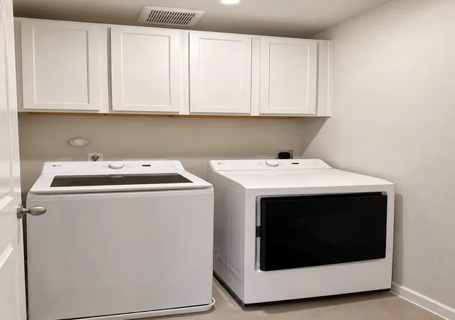 Photo 24 of Townhouse for sale at 2738 Mariposa Crk Dr, Rosharon, TX 77583 | MLS# 75514960 | Listing updated on 2026-09-09