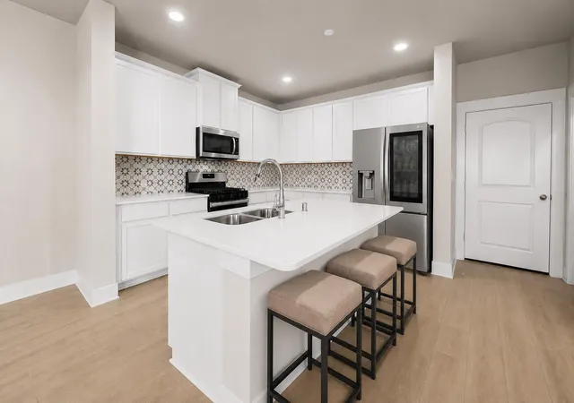 Photo 4 of Townhouse for sale at 2738 Mariposa Crk Dr, Rosharon, TX 77583 | MLS# 75514960 | Listing updated on 2026-09-09
