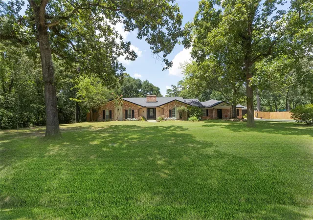 4th image of 1401 Magnolia Ln, Kingwood, TX 77339 | MLS# 42179245