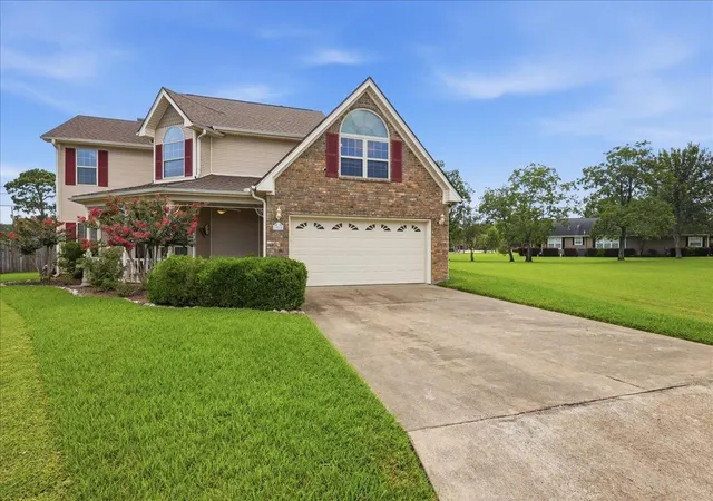 1st image of 1515 N 26th St, Nederland, TX 77627 | MLS# 40877931