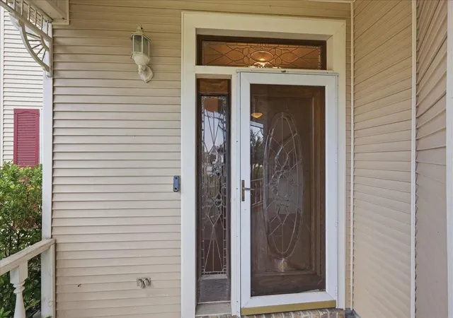 4th image of 1515 N 26Th St, Nederland, TX 77627 | MLS# 40877931