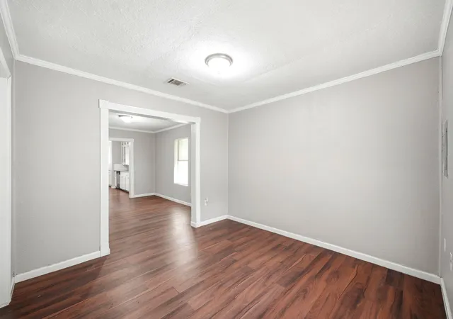 Photo 4 of Single family home for sale at 319 W 1st Street, Crosby, TX 77532 | MLS# 60808719 | Listing updated on 2026-09-04