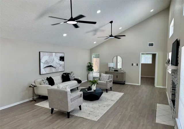 Photo 2 of Single family home for sale at 4231 Meadowbank Dr, Seabrook, TX 77586 | MLS# 75503705 | Listing updated on 2026-09-16