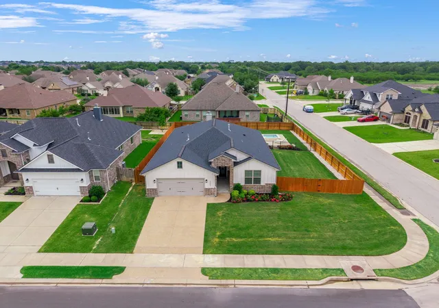 2nd image of 3353 Stonington Wy, Bryan, TX 77808 | MLS# 7564277