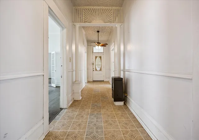 image of 1921 Chapman St, Houston, TX 77009 | MLS# 98258047