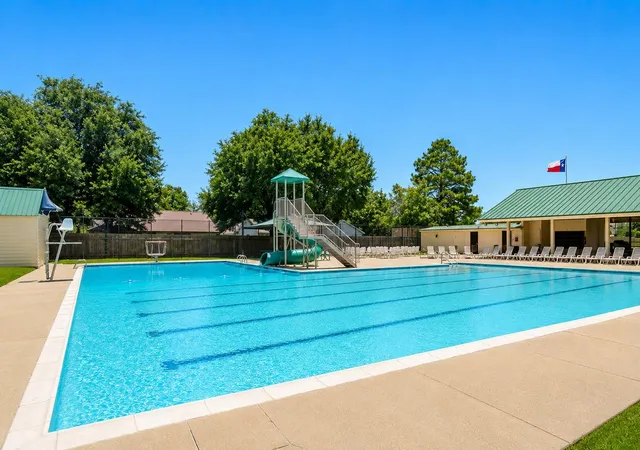 5th image of 16711 Quiet Trail Dr, Humble, TX 77396 | MLS# 68498467