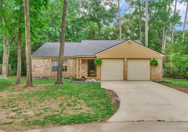Photo 2 of Single family home for sale at 2615 Rosewood Pl, Spring, TX 77380 | MLS# 18011521 | Listing updated on 2026-09-11