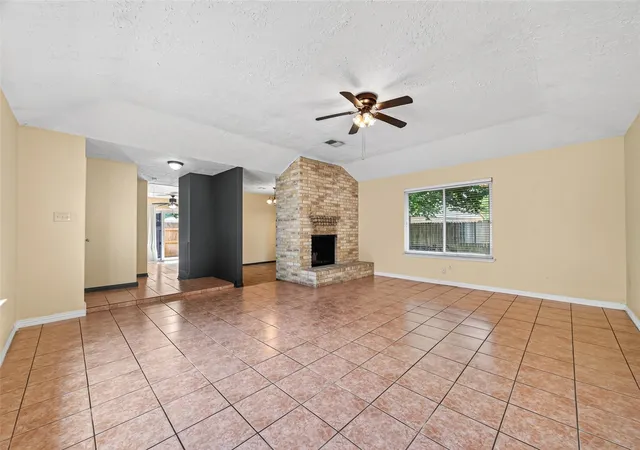 5th image of 17230 Forelock Wy, Crosby, TX 77532 | MLS# 70104115