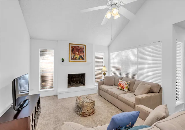 1st image of 13740 Hollowgreen Dr #605, Houston, TX 77082 | MLS# 71141514