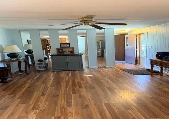 4th image of 403 Deep Canyon Cir, Somerville, TX 77879 | MLS# 29221368