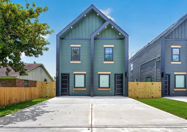 1st image of 7840 Nashville Unit A/b St, Houston, TX 77028 | MLS# 66568416