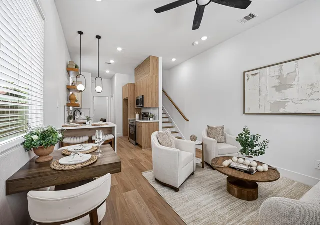 5th image of 7840 Nashville Unit A/B St, Houston, TX 77028 | MLS# 66568416