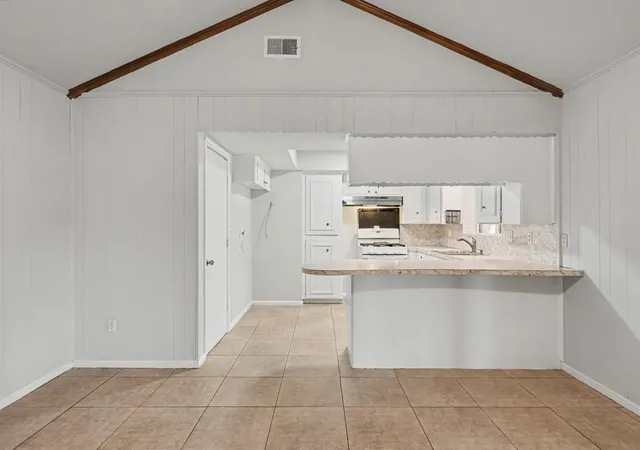 5th image of 100 Bybee St, Willis, TX 77378 | MLS# 32375970