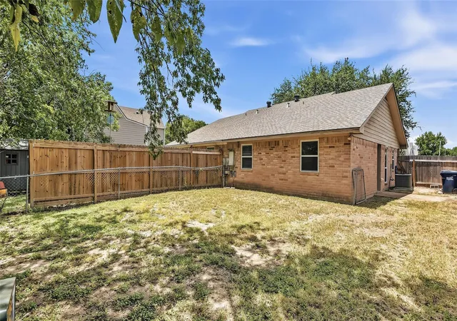 31st image of 610 Cross Timbers Dr, College Station, TX 77840 | MLS# 54474077