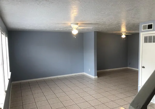 Photo 3 of Townhouse for sale at 9714 Galaxy St, Houston, TX 77078 | MLS# 13317002 | Listing updated on 2026-09-12
