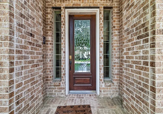 4th image of 2206 Montclair Oaks Ln, Spring, TX 77386 | MLS# 29897058