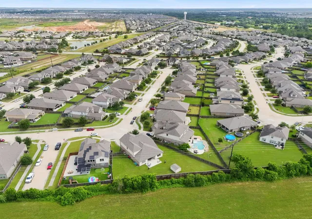 36th image of 26103 Ridgelawn Dr, Richmond, TX 77406 | MLS# 24575955