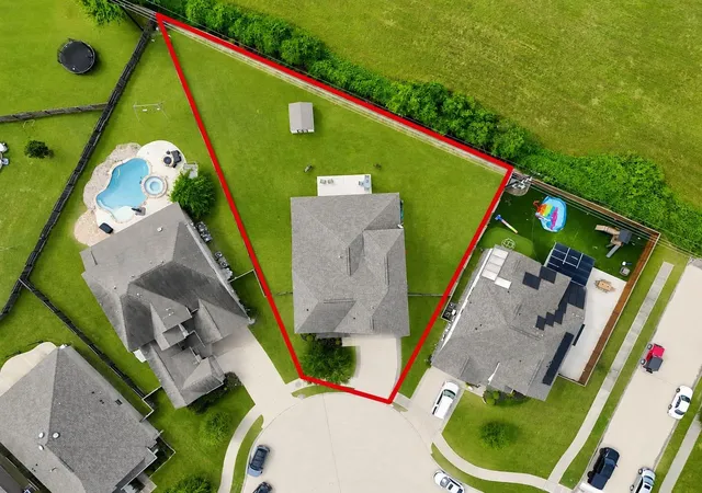 3rd image of 26103 Ridgelawn Dr, Richmond, TX 77406 | MLS# 24575955