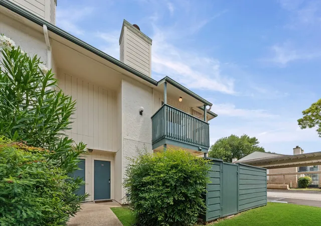 2nd image of 250 El Dorado Blvd #121, Webster, TX 77598 | MLS# 41781183