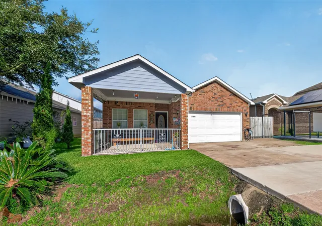 Single family home for sale at 10623 Logger Pines Trl, Houston, TX 77088 | MLS# 96793493
