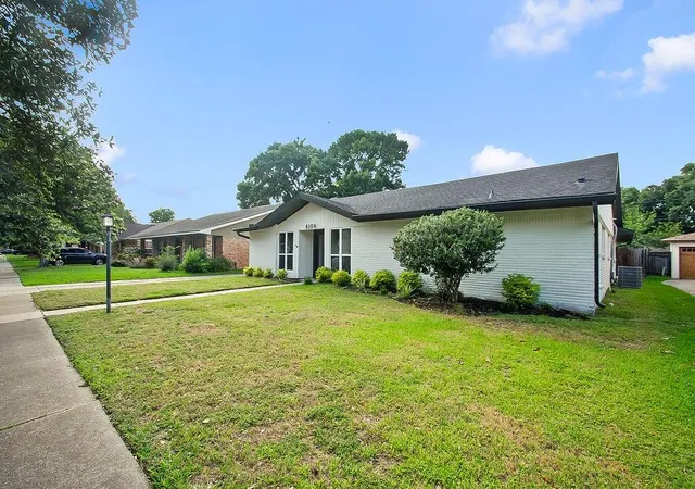 Photo 3 of Single family home for sale at 6106 Rutherglenn Dr, Houston, TX 77096 | MLS# 8037457 | Listing updated on 2026-08-17