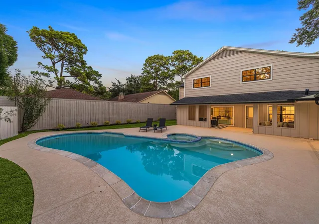 5th image of 807 Pinesap Dr, Houston, TX 77079 | MLS# 27713169