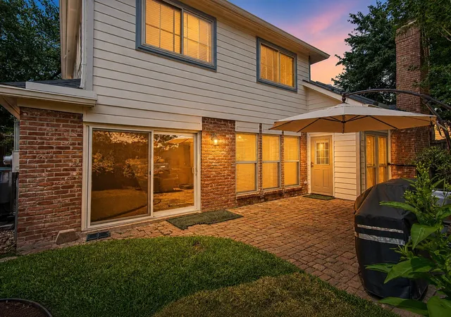 33rd image of 10307 Piping Rock Ln, Houston, TX 77042 | MLS# 82170769