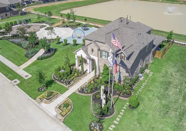 Photo 41 of Single family home for sale at 16027 Sycamore Maple Ln, Cypress, TX 77429 | MLS# 26972174 | Listing updated on 2026-09-07