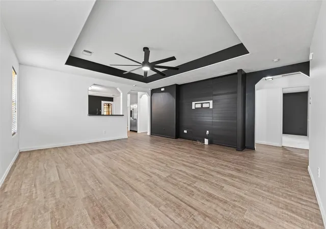 3rd image of 24019 Kingbriar Dr, Spring, TX 77373 | MLS# 19597095