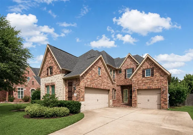 Photo 2 of Single family home for sale at 27614 Meeks Bay Ct, Katy, TX 77494 | MLS# 454217 | Listing updated on 2026-09-02
