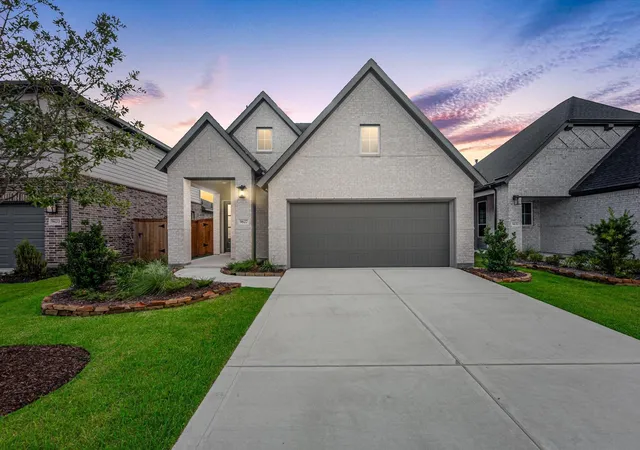 Photo 1 of Sale Pending at 9627 Poinsettia Hvn Ln, Richmond, TX 77407 | MLS# 83584950 | Listing updated on 2026-09-22