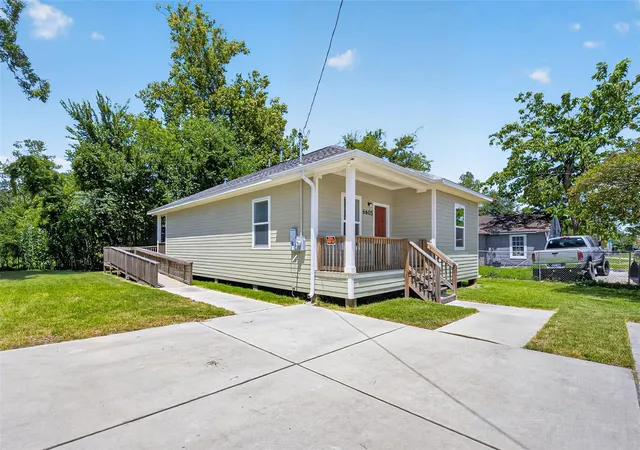 Photo 2 of Single family home for sale at 6605 Landor St, Houston, TX 77028 | MLS# 33433155 | Listing updated on 2026-08-12
