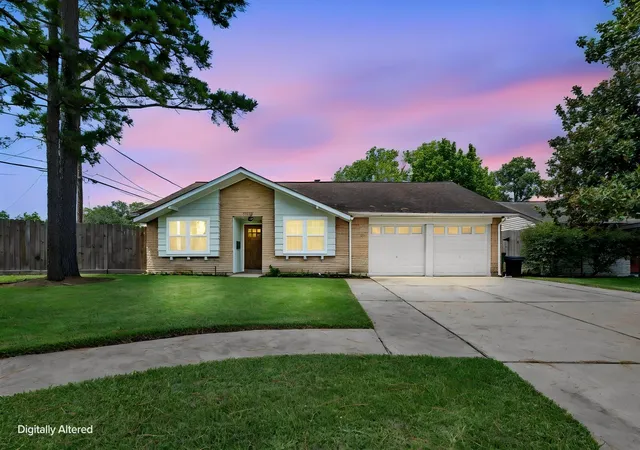 Photo 1 of Single family home for sale at 11910 Mullins Dr, Houston, TX 77035 | MLS# 11824346 | Listing updated on 2026-08-27