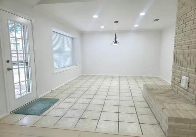 Photo 4 of Single family home for sale at 13406 Ravenwing Dr, Cypress, TX 77429 | MLS# 25870874 | Listing updated on 2026-09-15