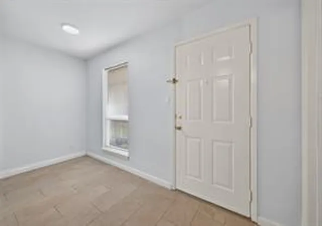 3rd image of 6201 Ranchester Dr #29, Houston, TX 77036 | MLS# 13924011
