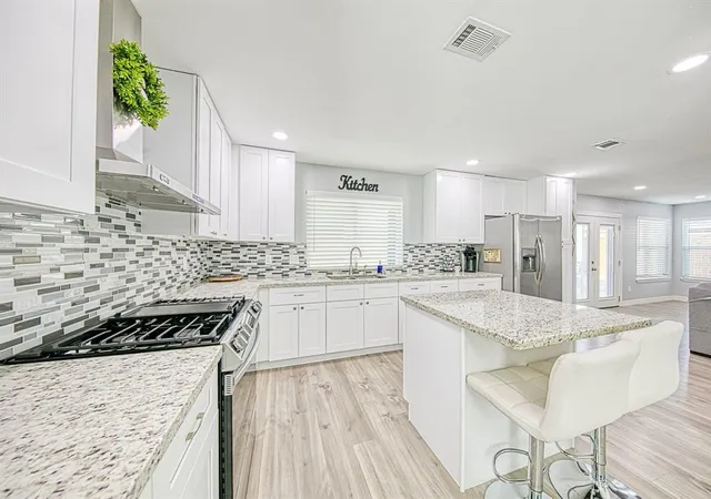 Photo 4 of Single family home for sale at 11907 Hedgegate Dr, Houston, TX 77065 | MLS# 50352270 | Listing updated on 2026-09-21