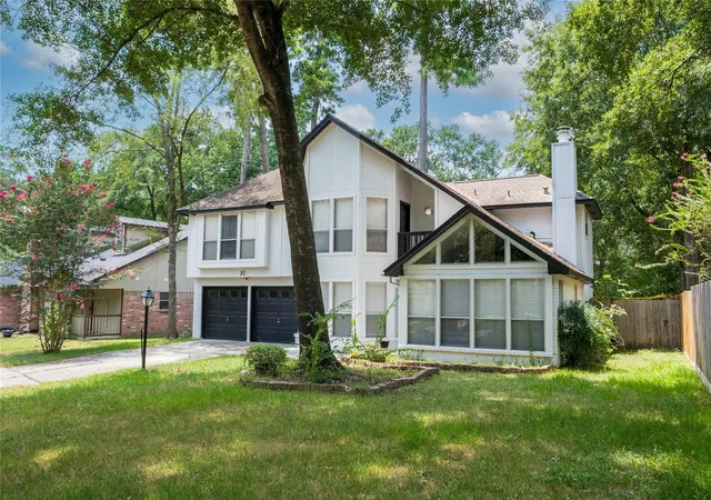 Photo 2 of Single family home for sale at 31 N Drifting Leaf Ct, Spring, TX 77380 | MLS# 92082023 | Listing updated on 2026-08-16