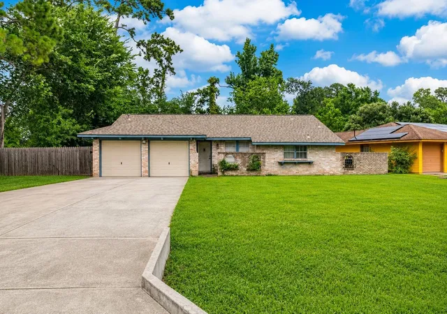 Photo 1 of Sale Pending at 3519 Lake Ridge Bnd, Spring, TX 77380 | MLS# 80664526 | Listing updated on 2026-08-24