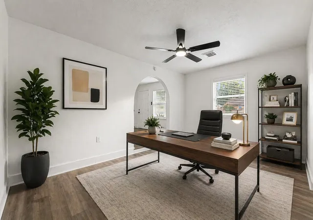 5th image of 5759 Belneath St, Houston, TX 77033 | MLS# 56791988