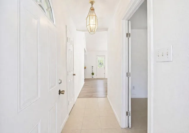 Photo 4 of Single family home for sale at 10930 W Bellfort Ave, Houston, TX 77099 | MLS# 56549721 | Listing updated on 2026-08-13