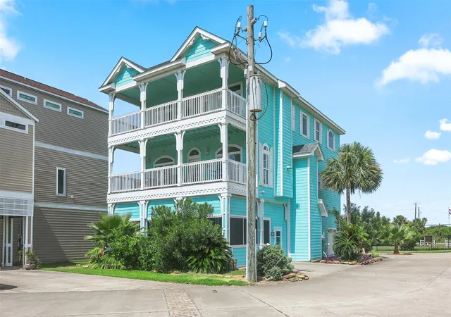 2nd image of 1007 Lillian Ln, Galveston, TX 77554 | MLS# 6477402