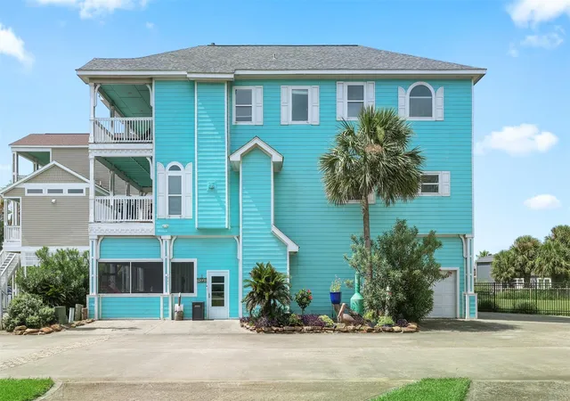 3rd image of 1007 Lillian Ln, Galveston, TX 77554 | MLS# 6477402