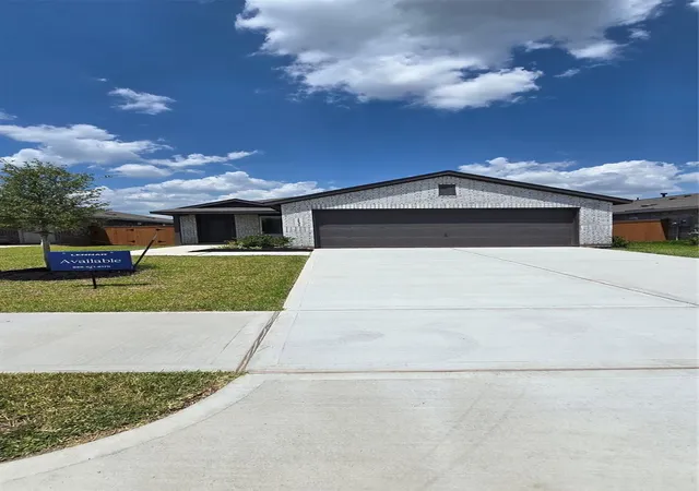 Photo 1 of Sale Pending at 1131 Blue Stone Dr, Beasley, TX 77417 | MLS# 14956150 | Listing updated on 2026-09-09