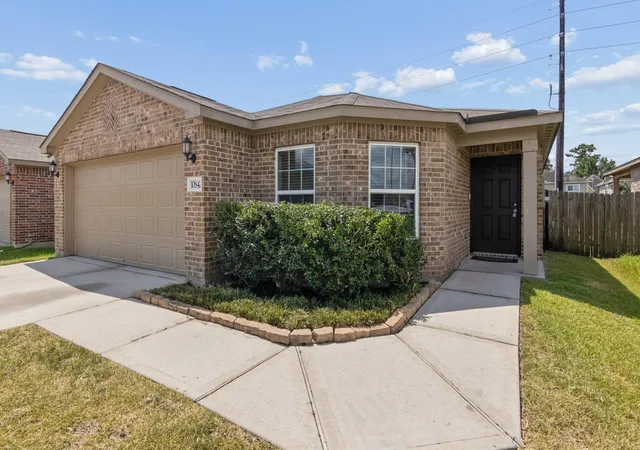 Photo 2 of Single family home for sale at 10842 Spring Brk Pass Dr, Humble, TX 77396 | MLS# 98654189 | Listing updated on 2026-10-03