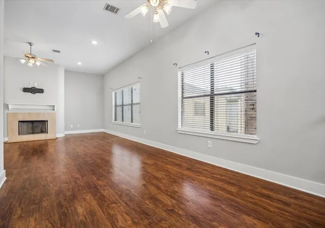 5th image of 5813 Darling St #A, Houston, TX 77007 | MLS# 4068601