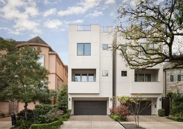 2nd image of 1802 Huldy, Houston, TX 77019 | MLS# 30194208