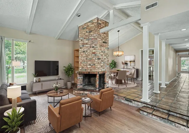 4th image of 2301 Longwood Dr, Pearland, TX 77581 | MLS# 68521745
