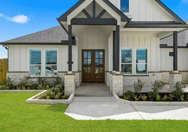 2nd image of 13007 Willow Dr, Needville, TX 77461 | MLS# 10703495